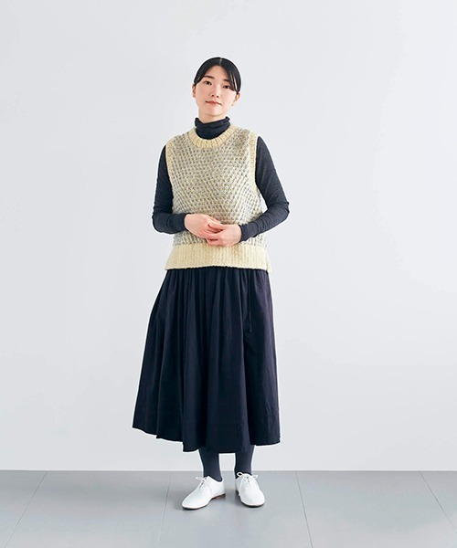 HAU（ハウ）の「ハンドニットベストnepal（ベスト）」 - WEAR