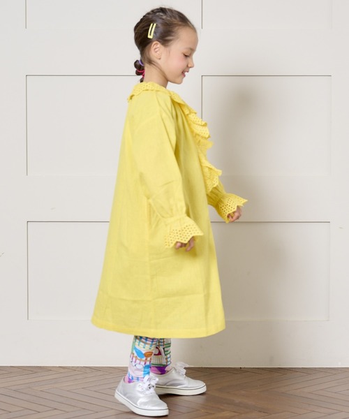 A BOND(アボンド)の「コットンリネンフリルワンピース(100~150cm)(ワンピース・キッズ・ライトグレー/イエロー・100/110/120/130/140/150)」の9枚目の写真