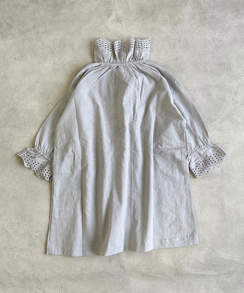 A BOND(アボンド)の「コットンリネンフリルワンピース(100~150cm)(ワンピース・キッズ・ライトグレー/イエロー・100/110/120/130/140/150)」の12枚目の写真