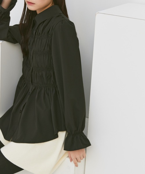 paravion（パラビオン）の「ギャザーシャーリングブラウス（シャツ/ブラウス・レディース・ブラック/アイボリー/ブルー・FREE）」の5枚目の写真
