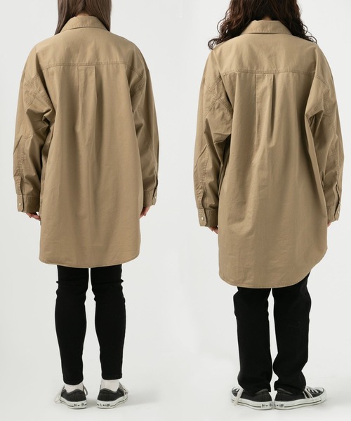 BAYFLOW（ベイフロー）の「【選べる着丈】コットンツイルBIGシャツ（シャツ/ブラウス・レディース・ベージュ/カーキ/アイボリー・SMALL/MEDIUM/X-SMALL）」の21枚目の写真