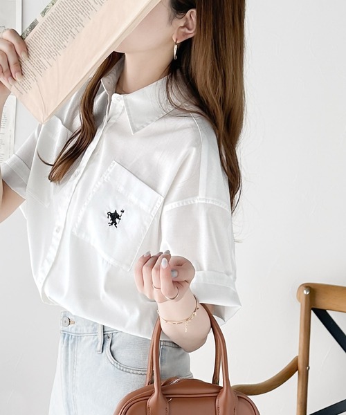 セール】ラフに羽織るだけでサマになる。ダブルポケット胸刺繍シャツ