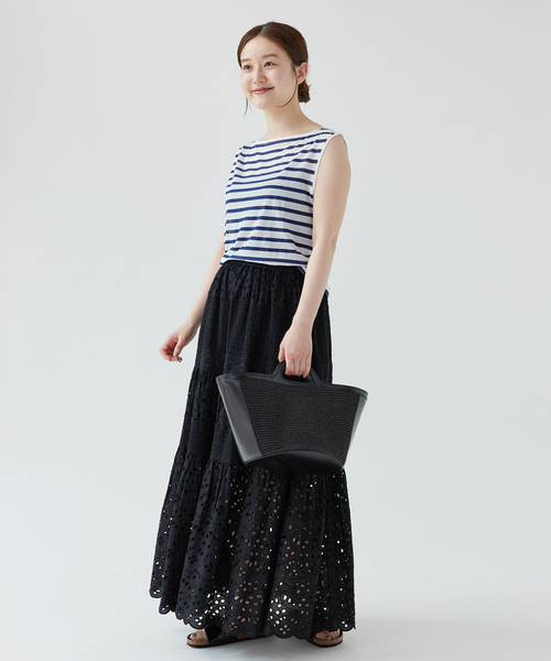 IENA(イエナ)の「《WEB限定/追加3》コットンレースティアードスカート(スカート・レディース・ホワイト/ブラック・36/38)」の19枚目の写真