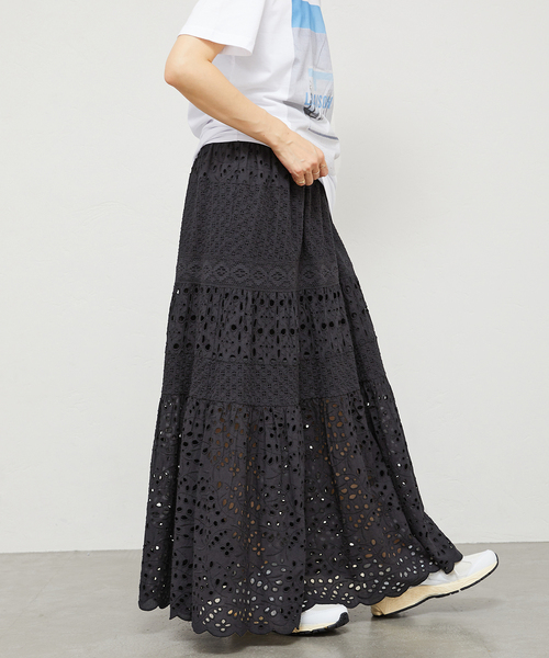 IENA(イエナ)の「《WEB限定/追加3》コットンレースティアードスカート(スカート・レディース・ホワイト/ブラック・36/38)」の18枚目の写真