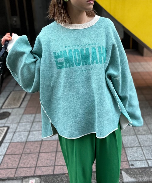 mi via loca（ミヴィアロカ）の「【2WAY】スウェットライク オーバーサイズ カモミールロゴ ジャガードニット（ニット/セーター・レディース・ブルーグリーン/ベージュ/アイボリー・FREE）」の14枚目の写真