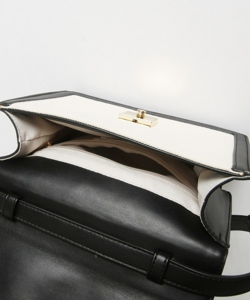 &. NOSTALGIA(アンドドットノスタルジア)の「軽量キャンバスフラップショルダーバッグ(ショルダーバッグ・レディース・ブラック/オフホワイト/ベージュ・FREE)」の16枚目の写真