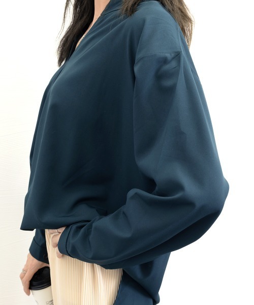Miniministore（ミニミニストア）の「シャツブラウス レディース 大きいサイズ（シャツ/ブラウス・レディース・ホワイト/ネイビー/グリーン・M/XL/L/3XL/2XL）」の20枚目の写真
