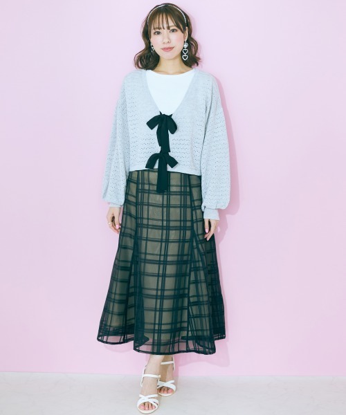 marun（マルン）の「＜大きいサイズ＞ フロントリボンカーディガン marun（カーディガン/ボレロ・レディース・グレー/アイボリー・5L/4L/3L/LL/L）」の7枚目の写真