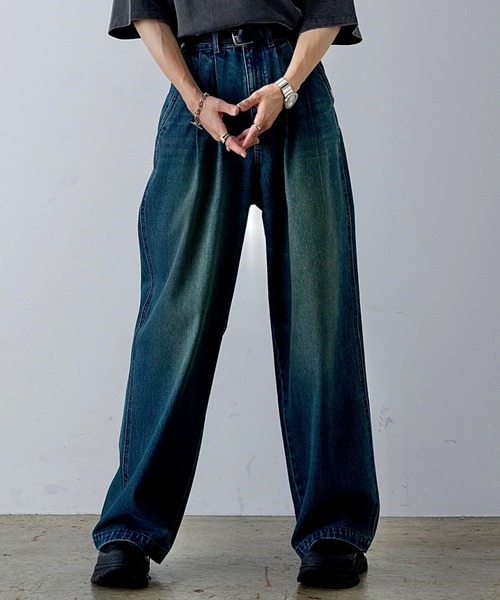 INTER FACTORY(インターファクトリー)の「ファッションインフルエンサー しの - Vintage Overdye Wide Denim / ヴィンテージオーバーダイワイドデニム made in INTER FACTORY(デニムパンツ・メンズ・ブルー/ブラック・MEDIUM/SMALL/LARGE)」の16枚目の写真