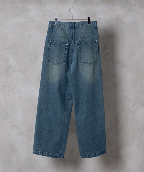 INTER FACTORY(インターファクトリー)の「ファッションインフルエンサー しの - Vintage Overdye Wide Denim / ヴィンテージオーバーダイワイドデニム made in INTER FACTORY(デニムパンツ・メンズ・ブルー/ブラック・MEDIUM/SMALL/LARGE)」の8枚目の写真