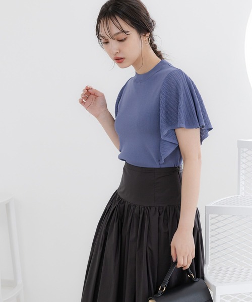 Andemiu(アンデミュウ)の「ソデラッフルニット112960(ニット/セーター・レディース・ホワイト/ブラック/ブルー・FREE)」の3枚目の写真