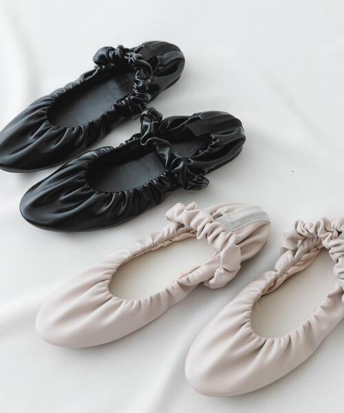 RODE SKO（ロデスコ）の「『MADE IN JAPAN』クシュクシュメリージェーン（バレエシューズ・レディース・オフホワイト/ブラック・37/36/38）」の11枚目の写真