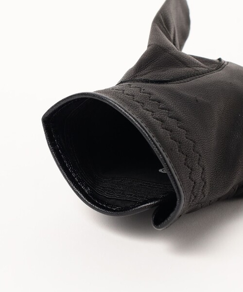 BEAMS GOLF(ビームスゴルフ)の「〈MEN〉 エンボスロゴ シープスキンレザーグローブ(左手用)(手袋・メンズ・ネイビー/グリーン/ブラック・S(21-22)/SS(20-21)/L(23-24)/M(22-23))」の6枚目の写真