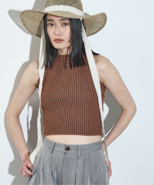 THE YOn（ザヨン）の「プレーティングリブニットアメスリタンク（タンクトップ・レディース・ブラウン/ホワイト/ベージュ・FREE）」の3枚目の写真