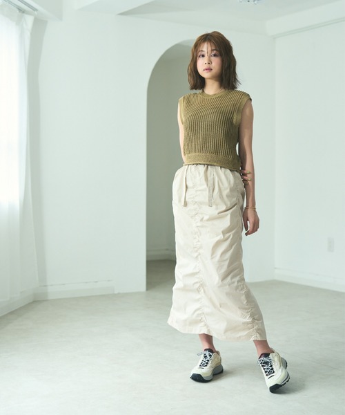 FILA（フィラ）の「【コラボ】 Wavelet TR × emmi / ウェーブレットアルファ × エミ（スニーカー・レディース・ベージュ・23.0cm/24.0cm/25.0cm/26.0cm）」の10枚目の写真