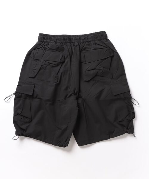 GENXDER(ノンジェンダー)の「GENXDER CARGO SHORTS (SS)(カーゴパンツ・レディース・ブラック/ベージュ/ダークグレー・LARGE/X-LARGE/XX-LARGE/MEDIUM)」の4枚目の写真