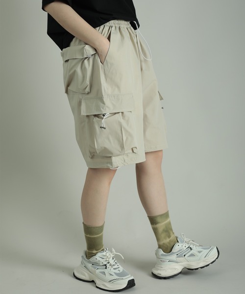 GENXDER(ノンジェンダー)の「GENXDER CARGO SHORTS (SS)(カーゴパンツ・レディース・ブラック/ベージュ/ダークグレー・LARGE/X-LARGE/XX-LARGE/MEDIUM)」の21枚目の写真