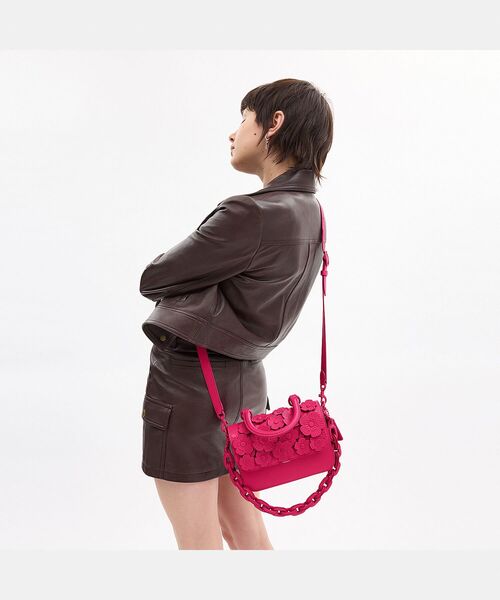 COACH（コーチ）の「ローグ トップ ハンドル バッグ・ティー ローズ