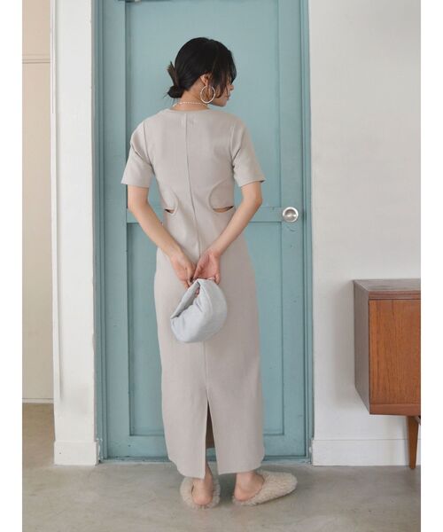 Ungrid(アングリッド)の「ハーフスリーブカットワンピース(ワンピース・レディース・ヘザーグレー/ブラック/オレンジ・FREE)」の10枚目の写真