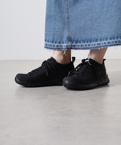 kitson(キットソン)の「kitson 撥水 軽量 ローカット ナイロン ウエッジ スニーカー(スニーカー・レディース・ベージュ/ブラック系その他/グレー・S/M/L/LL)」の20枚目の写真