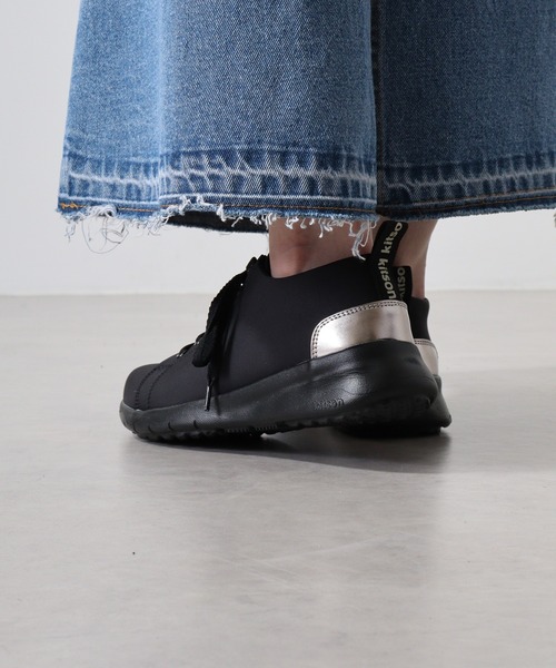 kitson(キットソン)の「kitson 撥水 軽量 ローカット ナイロン ウエッジ スニーカー(スニーカー・レディース・ベージュ/ブラック系その他/グレー・S/M/L/LL)」の21枚目の写真