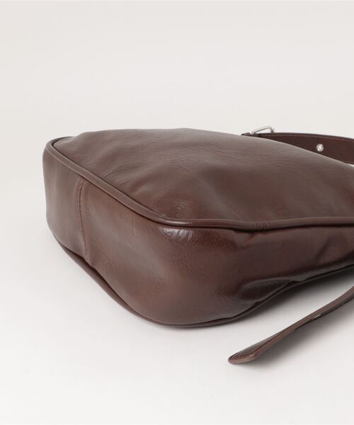 SPINNS（スピンズ）の「ハトメ合皮ショルダーバッグ（ショルダーバッグ・レディース・ブラウン/ブラック・ONESIZE）」の9枚目の写真