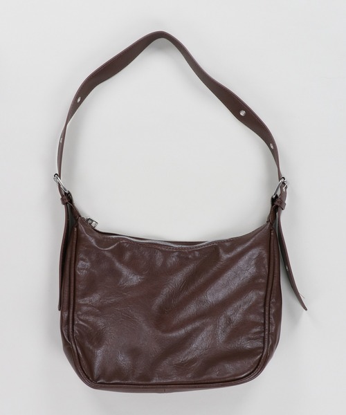 SPINNS（スピンズ）の「ハトメ合皮ショルダーバッグ（ショルダーバッグ・レディース・ブラウン/ブラック・ONESIZE）」の2枚目の写真