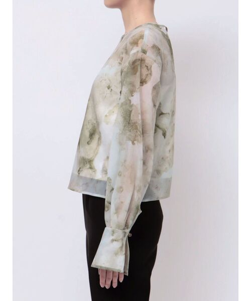 LAGUNAMOON(ラグナムーン)の「マーブライズドシアープリントブラウス(シャツ/ブラウス・レディース・グレー/イエロー・FREE)」の5枚目の写真