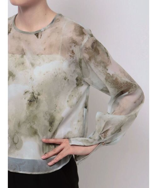 LAGUNAMOON(ラグナムーン)の「マーブライズドシアープリントブラウス(シャツ/ブラウス・レディース・グレー/イエロー・FREE)」の8枚目の写真