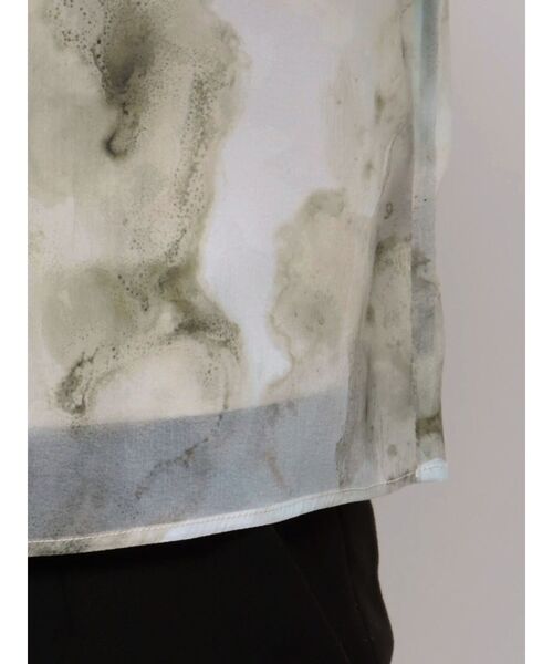 LAGUNAMOON(ラグナムーン)の「マーブライズドシアープリントブラウス(シャツ/ブラウス・レディース・グレー/イエロー・FREE)」の9枚目の写真