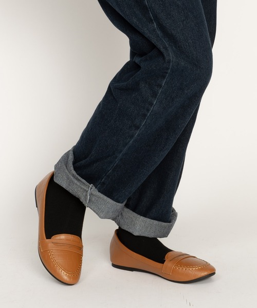 SVEC（シュベック）の「クロコ型押し 甲浅 コインローファー / スリッポン（ローファー・レディース・ブラウン/アイボリー/ブラック/シルバー・36/37/38/39/40）」の16枚目の写真