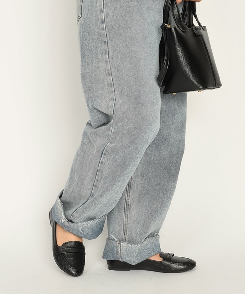 SVEC（シュベック）の「クロコ型押し 甲浅 コインローファー / スリッポン（ローファー・レディース・ブラウン/アイボリー/ブラック/シルバー・36/37/38/39/40）」の14枚目の写真