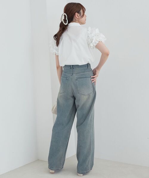 MAJESTIC LEGON（マジェスティックレゴン）の「ミルフィーユフリルスリーブシャツ（シャツ/ブラウス・レディース・オフホワイト/ホワイト系その他2/ブルー・MEDIUM）」の6枚目の写真