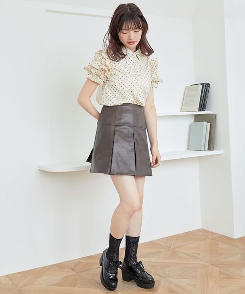 MAJESTIC LEGON（マジェスティックレゴン）の「ミルフィーユフリルスリーブシャツ（シャツ/ブラウス・レディース・オフホワイト/ホワイト系その他2/ブルー・MEDIUM）」の13枚目の写真