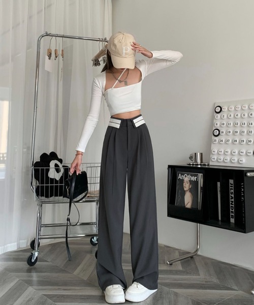 LAC-VERT（ラック・ヴェール）の「ウエスト折り返しラインスラックス（スラックス・レディース・ブラック/グレー・M/L）」の6枚目の写真