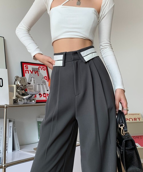 LAC-VERT（ラック・ヴェール）の「ウエスト折り返しラインスラックス（スラックス・レディース・ブラック/グレー・M/L）」の5枚目の写真