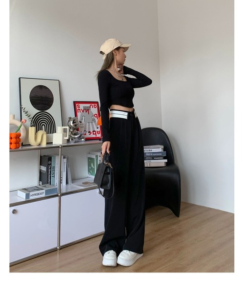 LAC-VERT（ラック・ヴェール）の「ウエスト折り返しラインスラックス（スラックス・レディース・ブラック/グレー・M/L）」の10枚目の写真