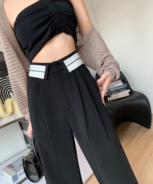 LAC-VERT（ラック・ヴェール）の「ウエスト折り返しラインスラックス（スラックス・レディース・ブラック/グレー・M/L）」の4枚目の写真