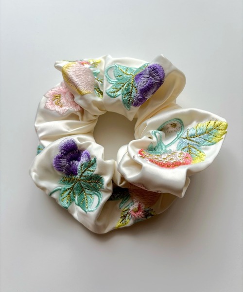 セール】フルーツ刺繍BIGシュシュ（シュシュ）｜lit.Cy