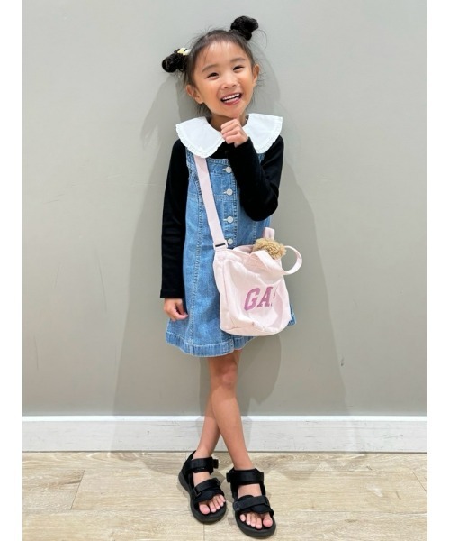 GAP（ギャップ）の「スパークル GAPロゴ トートバッグ (キッズ )（トートバッグ・キッズ・インディゴブルー/ピンク・ONE SIZE）」の7枚目の写真