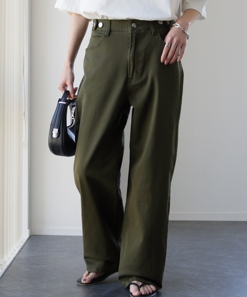 HUG.U（ハグユー）の「新感覚疲れないチノパン（チノパンツ・レディース・サンドベージュ/キナリ/チャコールグレー/オフホワイト/セージグリーン/ブラック/カーキ/ライトグレー・S(レギュラー丈)/S(トール丈)/M(レギュラー丈)/M(トール丈)/L(レギュラー丈)/L(トール丈)/LL(トール丈)/LL(レギュラー丈)）」の7枚目の写真