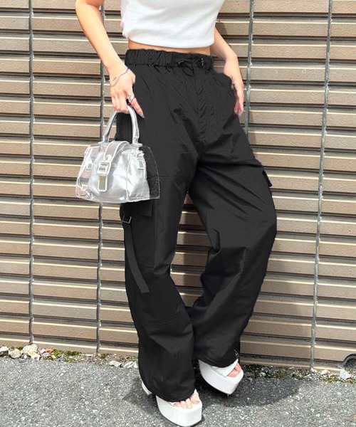 GORGE(ゴージ)の「《サイドジップ×2WAY》レディース カーゴパンツ ドロスト 美脚 ミリタリー 春夏秋(カーゴパンツ・レディース・レッド/ブルー/カーキ/イエロー/ブラック・F)」の2枚目の写真