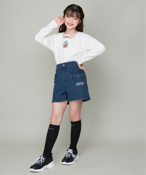 JENNI belle(ジェニィベル)の「【WEB限定】【コットン100%】スクエアクロスロンT(Tシャツ/カットソー・キッズ・ラベンダー/ブラック/オフホワイト・120cm/150cm/140cm/130cm)」の6枚目の写真