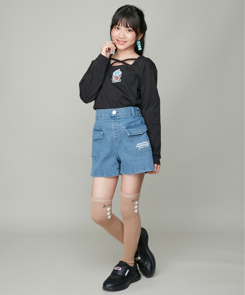 JENNI belle(ジェニィベル)の「【WEB限定】【コットン100%】スクエアクロスロンT(Tシャツ/カットソー・キッズ・ラベンダー/ブラック/オフホワイト・120cm/150cm/140cm/130cm)」の7枚目の写真