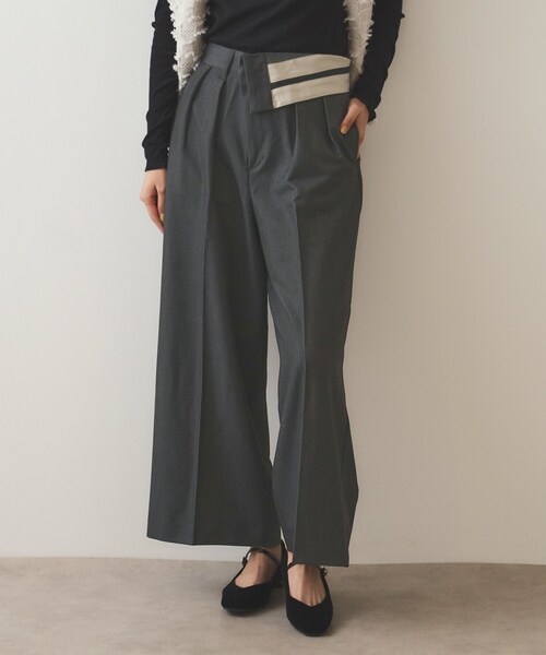OPAQUE.CLIP(オペークドットクリップ)の「◆マーベルトデザイン タックワイドパンツ【洗濯機洗い可】(その他パンツ・レディース・チャコールグレー/ブラック・40/38/36)」の2枚目の写真