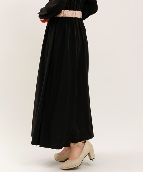 ASTORIA ODIER（アストリアオディール）の「配色デザインワンピース（ワンピース・レディース・ベージュ/ネイビー/ブラック/その他/ブルー・MEDIUM/LARGE）」の17枚目の写真