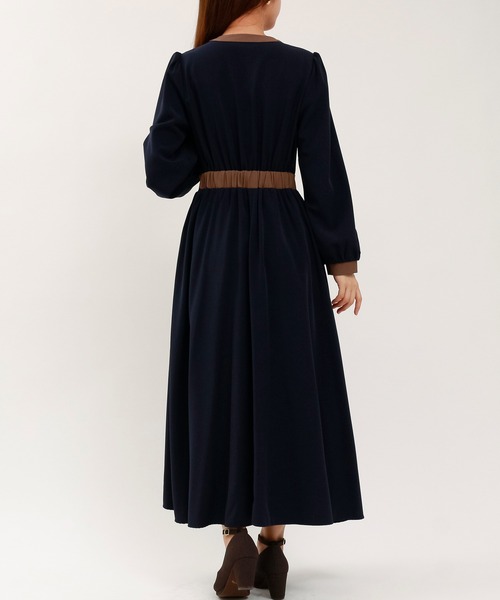 ASTORIA ODIER（アストリアオディール）の「配色デザインワンピース（ワンピース・レディース・ベージュ/ネイビー/ブラック/その他/ブルー・MEDIUM/LARGE）」の20枚目の写真