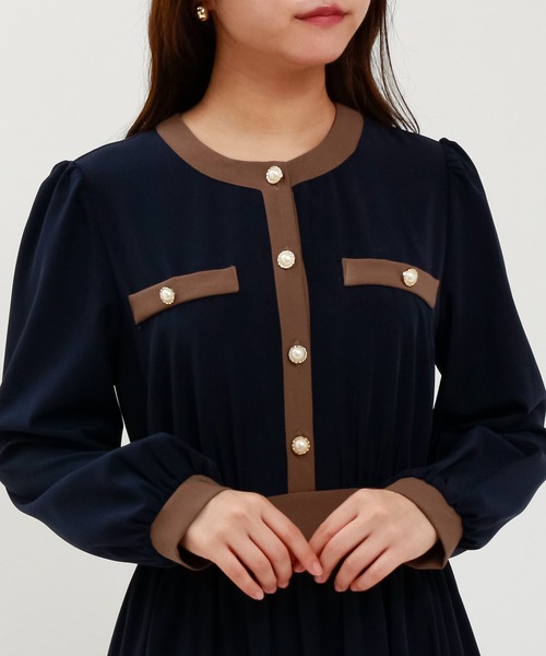 ASTORIA ODIER（アストリアオディール）の「配色デザインワンピース（ワンピース・レディース・ベージュ/ネイビー/ブラック/その他/ブルー・MEDIUM/LARGE）」の21枚目の写真