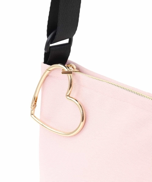 a.v.v（アーヴェヴェ）の「[KIDS]シンプルサコッシュ（ショルダーバッグ・キッズ・ライトピンク/ライラック/ブラック・120）」の21枚目の写真