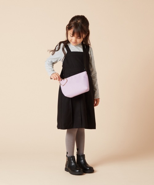 a.v.v（アーヴェヴェ）の「[KIDS]シンプルサコッシュ（ショルダーバッグ・キッズ・ライトピンク/ライラック/ブラック・120）」の7枚目の写真